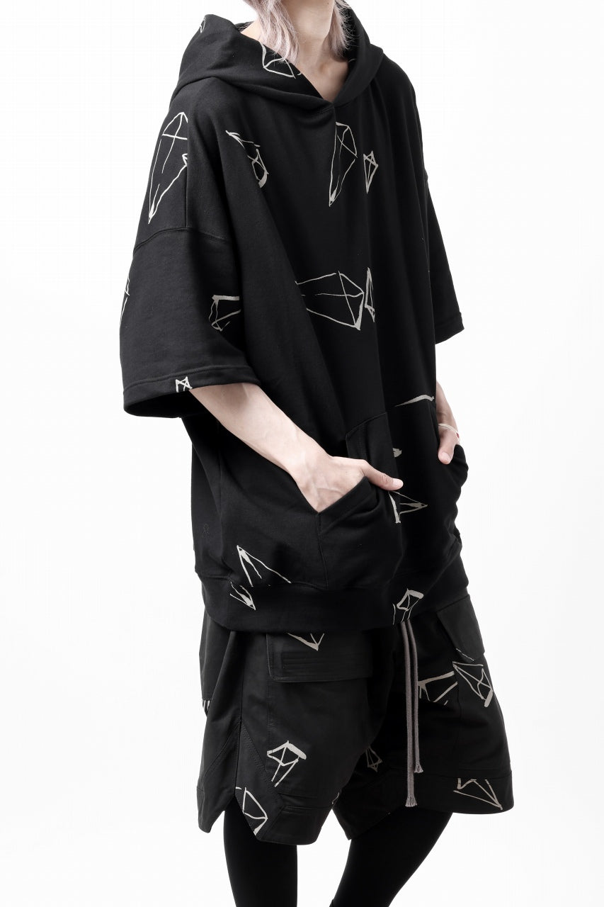 画像をギャラリービューアに読み込む, A.F ARTEFACT PYRA PATTERN PRINT SWEAT HOODIE SHORT SLEEVE (BLACK)