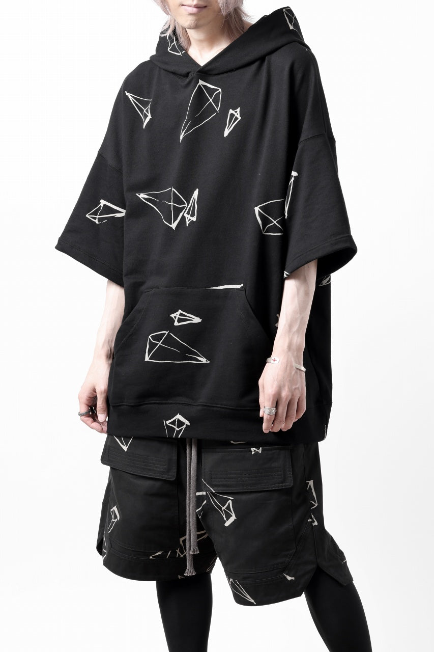 画像をギャラリービューアに読み込む, A.F ARTEFACT PYRA PATTERN PRINT SWEAT HOODIE SHORT SLEEVE (BLACK)
