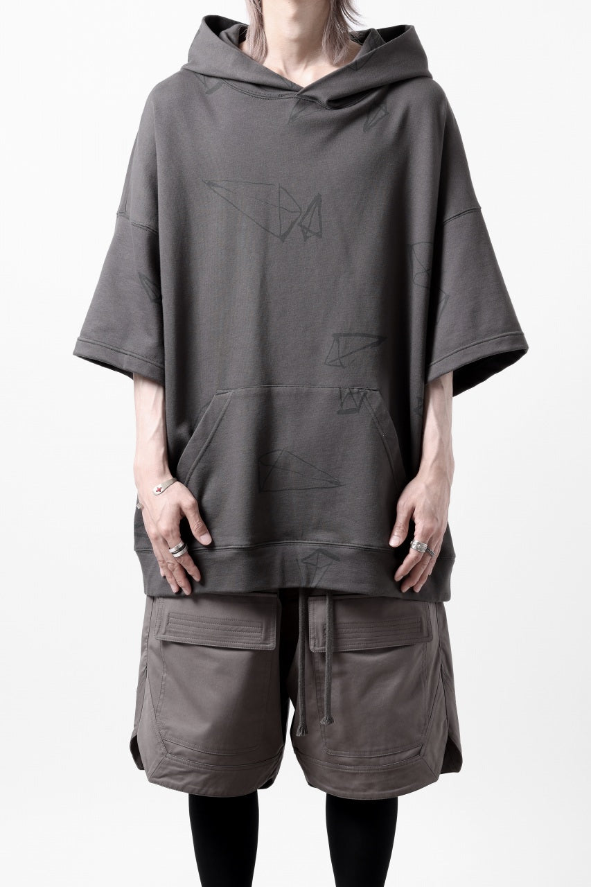 画像をギャラリービューアに読み込む, A.F ARTEFACT PYRA PATTERN PRINT SWEAT HOODIE SHORT SLEEVE (GREY)