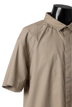 画像をギャラリービューアに読み込む, entire studios ZIP POCKET SHORT SLEEVE SHIRT (CAMEL)