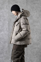 画像をギャラリービューアに読み込む, Ten c SURVIVAL DOWN JACKET / GARMENT DYED (ASH GRAY)