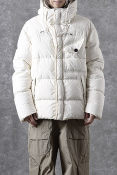 画像をギャラリービューアに読み込む, Ten c SURVIVAL DOWN JACKET / GARMENT DYED (WHITE)