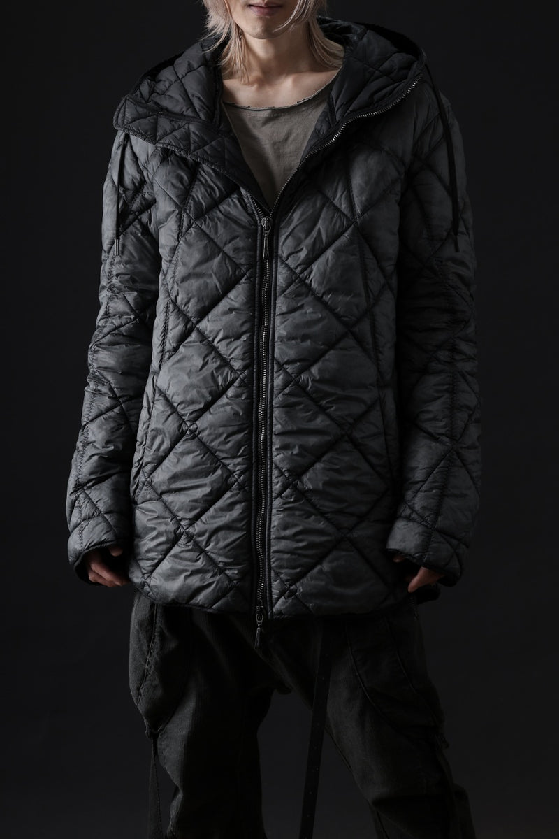 美品 masnada 秋冬 ジャケット masnada QUILTED HOOD JACKET / OVER STUFFED PAPER NYLON (LEGION)の