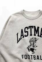 画像をギャラリービューアに読み込む, LASTMAN PRINTED CREW NECK -FC LM- (OATMEAL)