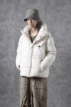 画像をギャラリービューアに読み込む, Ten c SURVIVAL DOWN JACKET / GARMENT DYED (WHITE)