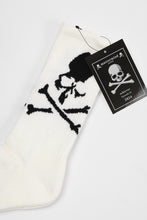 画像をギャラリービューアに読み込む, mastermind JAPAN REGULAR SOCKS / SKULL LOGO (WHITE)