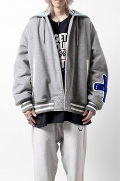 画像をギャラリービューアに読み込む, FACETASM HOODED STADIUM JACKET (GRAY)