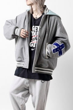 画像をギャラリービューアに読み込む, FACETASM HOODED STADIUM JACKET (GRAY)