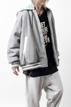 画像をギャラリービューアに読み込む, FACETASM HOODED STADIUM JACKET (GRAY)
