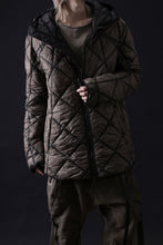 画像をギャラリービューアに読み込む, masnada QUILTED HOOD JACKET / OVER STUFFED PAPER NYLON (DUST)