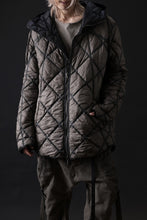 画像をギャラリービューアに読み込む, masnada QUILTED HOOD JACKET / OVER STUFFED PAPER NYLON (DUST)