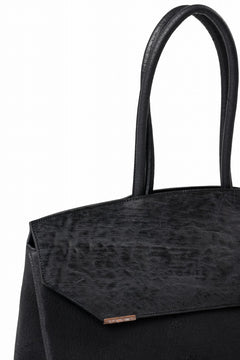 Load image into Gallery viewer, ierib exclusive Bark Bag Prot 40 / Wild Boar + Waxed Horse Butt Leather (BLACK)