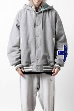 画像をギャラリービューアに読み込む, FACETASM HOODED STADIUM JACKET (GRAY)