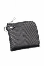 Load image into Gallery viewer, ISAMU KATAYAMA BACKLASH COIN PURSE / PYTHON LEATHER (BLACK)