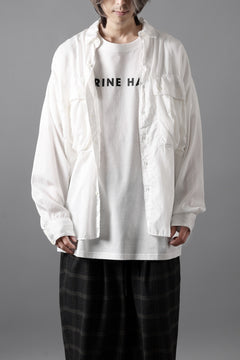 画像をギャラリービューアに読み込む, KATHARINE HAMNETT PARACHUTE LONG TAIL SHIRT / GARMENT DYED (WHITE)
