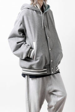 画像をギャラリービューアに読み込む, FACETASM HOODED STADIUM JACKET (GRAY)
