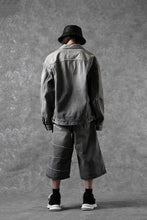 画像をギャラリービューアに読み込む, FULLCOUNT x KAMIYA Switching Denim Wide Bermuda Pants / 13.7oz Original Selvedge Denim (BLACK)