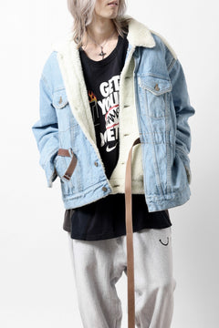 画像をギャラリービューアに読み込む, FACETASM ASSYMETRICAL BELTED SHERPA DENIM JACKET (INDIGO)