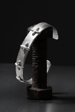 Load image into Gallery viewer, m.a+ silver stitched cross bracelet / AB18/AG (SILVER)
