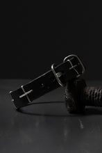 画像をギャラリービューアに読み込む, m.a+ thin silver cross studded wrist band / A-F2BL1/GR2,0 (BLACK)