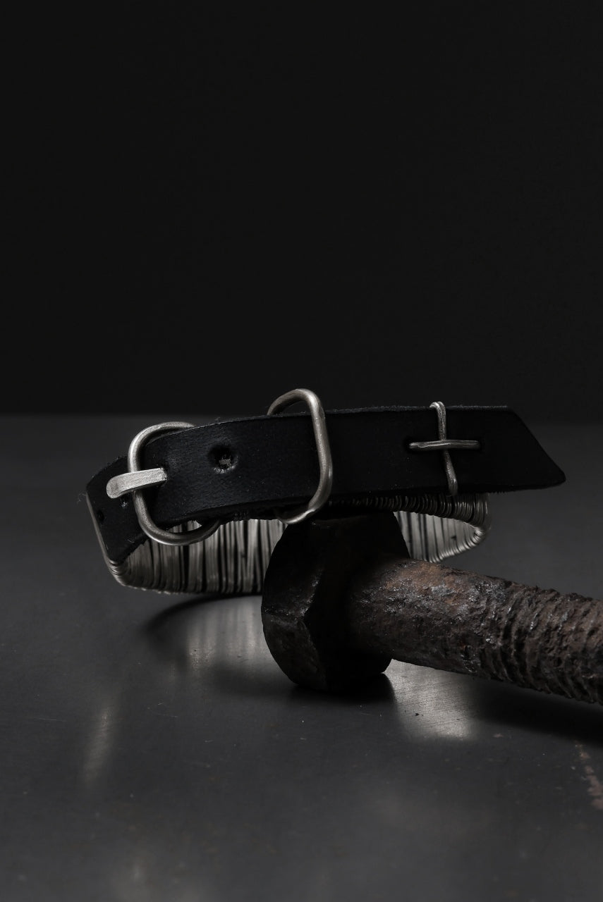 画像をギャラリービューアに読み込む, m.a+ thin silver wrapped wrist band / A-F7BL1/GR2,0 (BLACK)