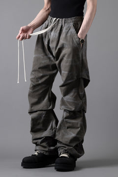 画像をギャラリービューアに読み込む, A.F ARTEFACT TUCK VOLUME BAGGY PANTS / VINTAGE DYED (KHAKI)
