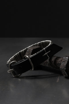 画像をギャラリービューアに読み込む, m.a+ thin silver wrapped wrist band / A-F7BL1/GR2,0 (BLACK)