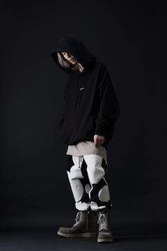 画像をギャラリービューアに読み込む, A.F ARTEFACT POLKA PATTERN SWEAT SAROUEL PANTS (BLACK)