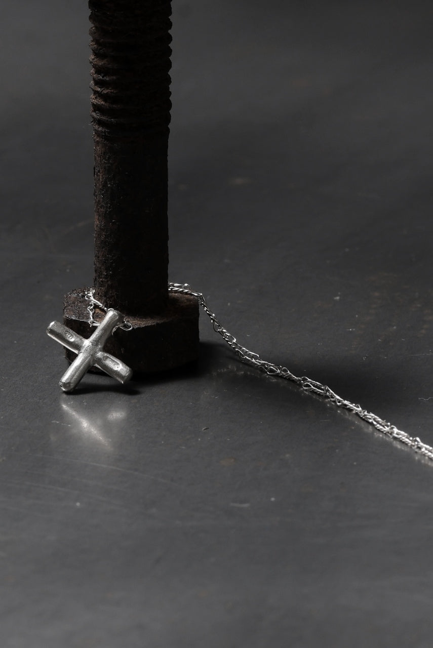 画像をギャラリービューアに読み込む, m.a+ cross pendant 60cm chain / AC60/C5/AG (SILVER)