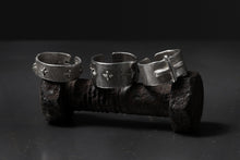 画像をギャラリービューアに読み込む, m.a+ silver stitched multiple cross ring / AG518/AG (SILVER)