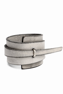 Load image into Gallery viewer, m.a+ croissant wrist band #2 / A-F0K3/GR3,0 (CARBON)