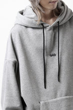画像をギャラリービューアに読み込む, A.F ARTEFACT BOMBERHEAT® BACK LOGO HOODIE (LIGHT GREY)
