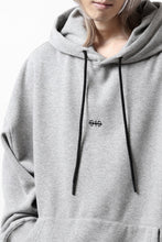 画像をギャラリービューアに読み込む, A.F ARTEFACT BOMBERHEAT® BACK LOGO HOODIE (LIGHT GREY)