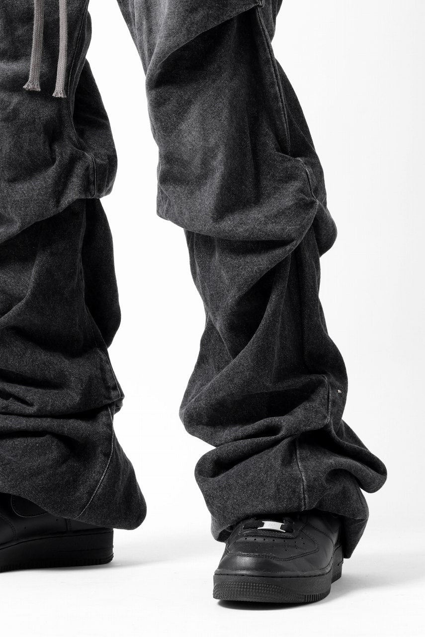 画像をギャラリービューアに読み込む, A.F ARTEFACT TUCK VOLUME BAGGY PANTS / FADED DENIM (DAMAGE BLACK)