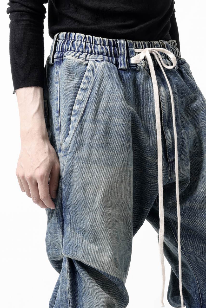 画像をギャラリービューアに読み込む, A.F ARTEFACT TUCK VOLUME BAGGY PANTS / FADED DENIM (INDIGO BLUE)