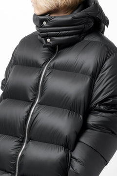 画像をギャラリービューアに読み込む, A.F ARTEFACT exclusive DUVET VERTICAL DOWN JACKET (BLACK)