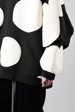 画像をギャラリービューアに読み込む, A.F ARTEFACT POLKA PATTERN SWEAT RAGLAN TOPS (BLACK)