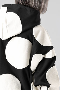 画像をギャラリービューアに読み込む, A.F ARTEFACT POLKA PATTERN SWEAT HOODIE (BLACK)