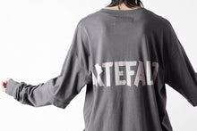 画像をギャラリービューアに読み込む, A.F ARTEFACT LAYERED LONG SLEEVE TOPS / PRINT TYPE-A (GREY)