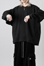 Load image into Gallery viewer, A.F ARTEFACT FLAP POCKET RAGLAN TOP / COPE KNIT JERSEY (BLACK)