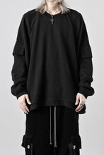Load image into Gallery viewer, A.F ARTEFACT FLAP POCKET RAGLAN TOP / COPE KNIT JERSEY (BLACK)