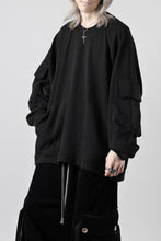 Load image into Gallery viewer, A.F ARTEFACT FLAP POCKET RAGLAN TOP / COPE KNIT JERSEY (BLACK)