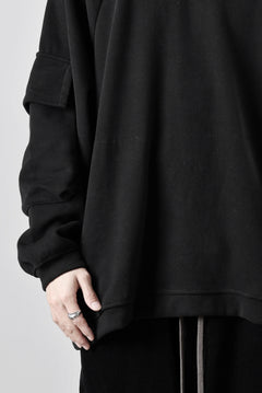 Load image into Gallery viewer, A.F ARTEFACT FLAP POCKET RAGLAN TOP / COPE KNIT JERSEY (BLACK)