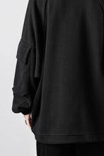 Load image into Gallery viewer, A.F ARTEFACT FLAP POCKET RAGLAN TOP / COPE KNIT JERSEY (BLACK)
