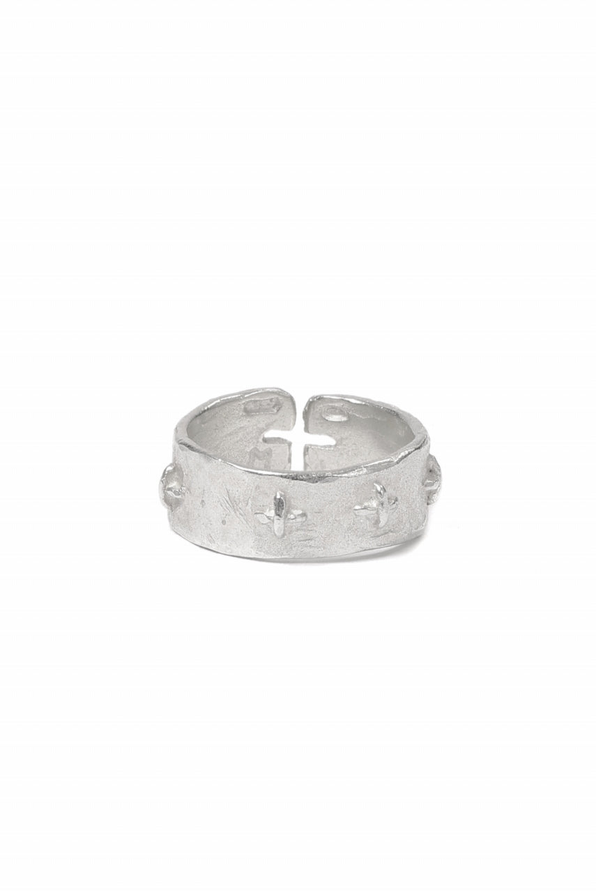 画像をギャラリービューアに読み込む, m.a+ silver stitched multiple cross ring / AG518/AG (SILVER)