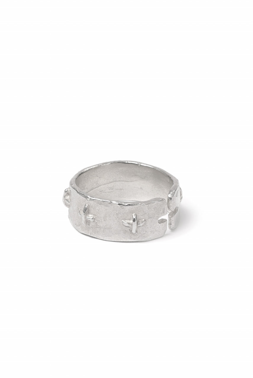 画像をギャラリービューアに読み込む, m.a+ silver stitched multiple cross ring / AG518/AG (SILVER)