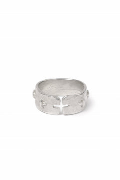 画像をギャラリービューアに読み込む, m.a+ silver stitched multiple cross ring / AG518/AG (SILVER)