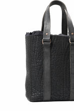 Load image into Gallery viewer, ierib Zipper Hand Tote Bag /  Rough Bull (BLACK)