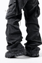 画像をギャラリービューアに読み込む, A.F ARTEFACT CARGO TUCK BAGGY PANTS / FADED DENIM (BLACK)