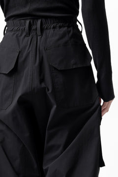 画像をギャラリービューアに読み込む, ISAMU KATAYAMA BACKLASH WIDE CARGO PANTS / STRETCH TYPEWRITER CLOTH (BLACK)